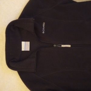 Columbia Youth size 10/12 black fleece jacket